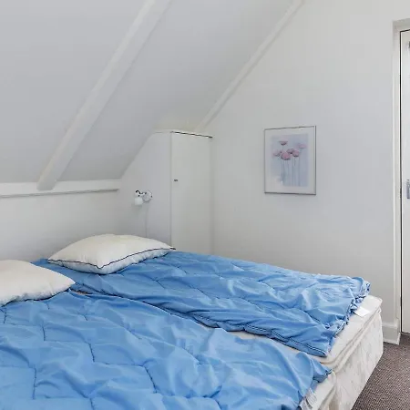 8 Person Holiday In * Bagenkop